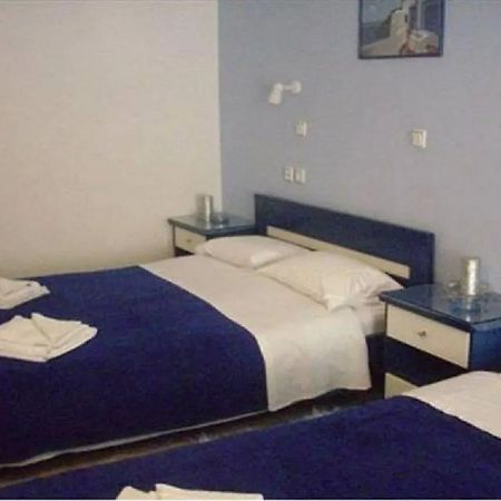 Christos Makrinos Rooms Adamantas  Екстериор снимка