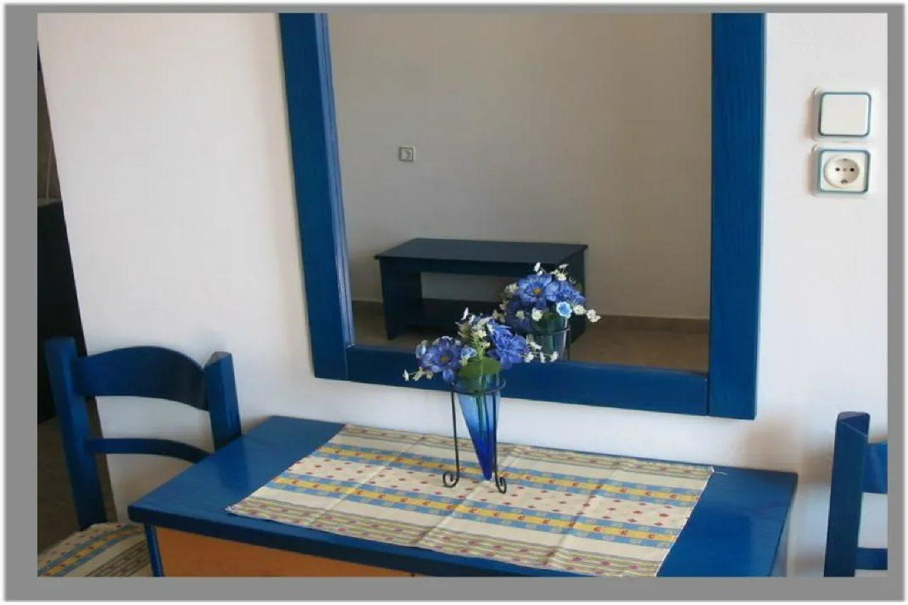 Christos Makrinos Rooms Adamantas  Екстериор снимка